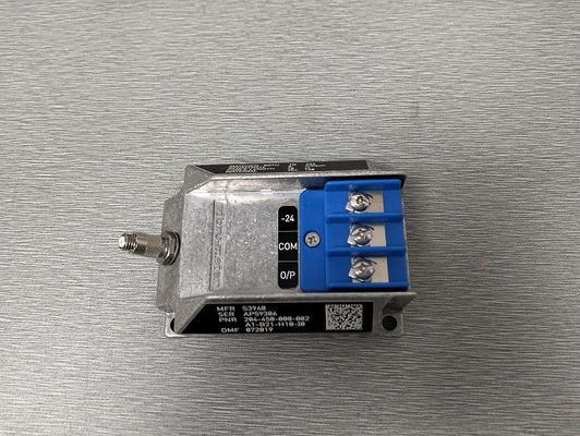 Proximity Measurement System IQS450 204-450-000-002 A3-B21-H10-I1 Signal Conditioner